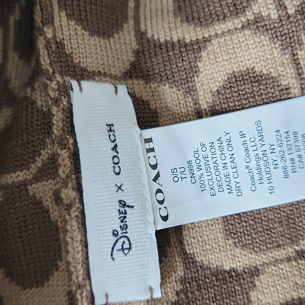 Adorable NWOT Coach X Disney Mickey Mouse Signature Wool Beanie 🤎🐭♥️🎁 - Picture 7 of 14